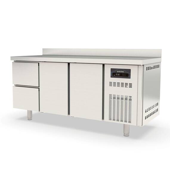 Vaiotec Topline Kühltisch / 3-fach GN1/1 mit 2 Schubladen / 2 Türen & Aufkantung, 1795 x 700 mm