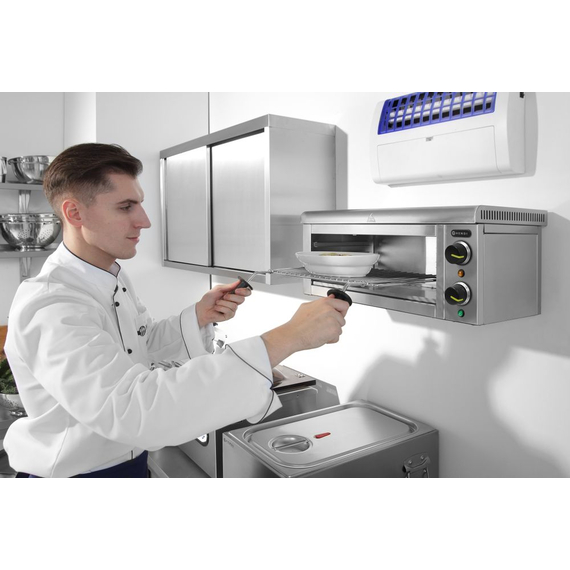 Hendi Salamander zur Wandmontage, 230V/2000W, 610x450x(H)275mm