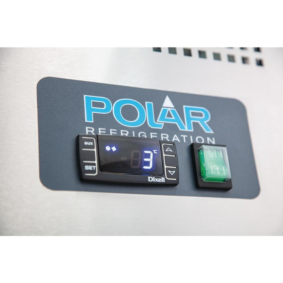 Polar Serie U 4-türige GN-Saladette mit Schutzhaube