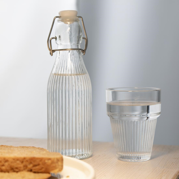 Olympia geriffelte stapelbare Becher 150ml (6 Stück)
