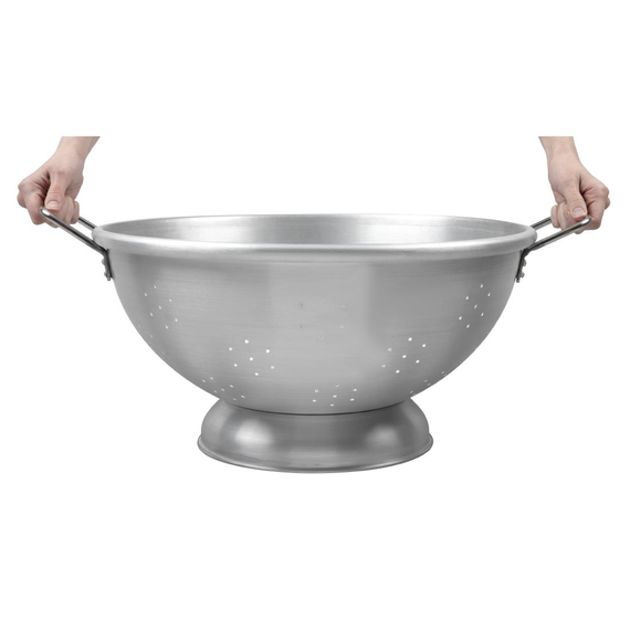 Gemüseseiher mit 2 Handgriffen