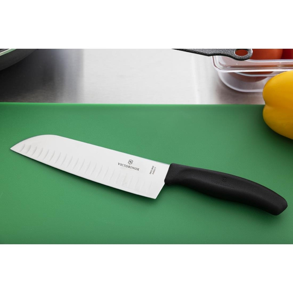 Victorinox Fibrox Santokumesser mit Kullen 17cm
