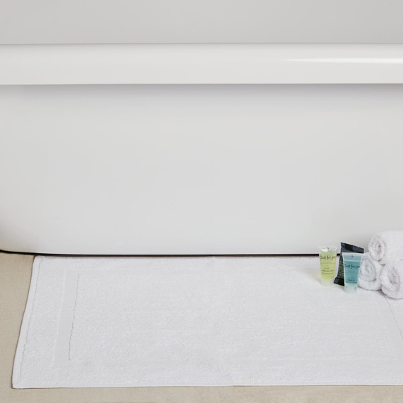 Mitre Essentials Capri Badematte Weiß