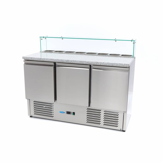 Maxima Gastro Pizzakühltisch - 137 cm - 3 Türen - Passt 8 x 1/6 GN - inkl. Glasabdeckung